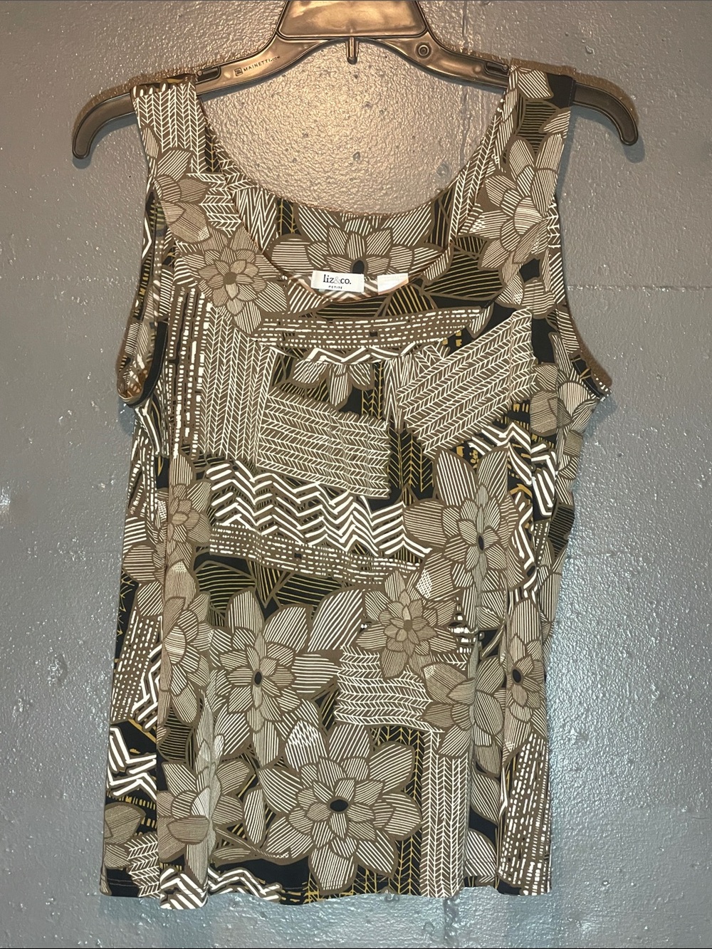 liz & co. Olive Green & Black Floral Geometric Tank Top